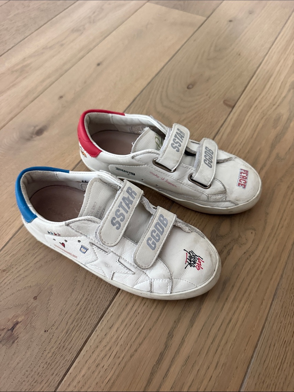 Golden Goose Old School Signature Velcro Sneakers | NYC